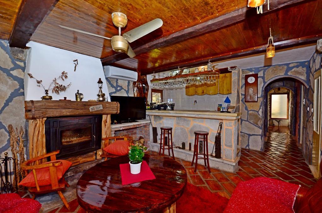 Apartment Jovicevic Риека-Црноевича Номер фото